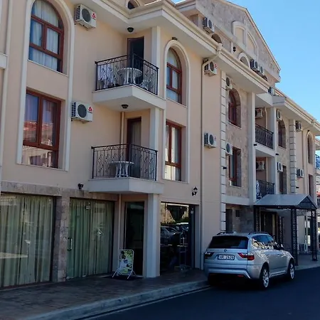 Royal Bay Appartement *